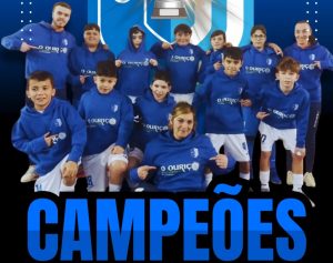 Infantis da Academia Johnson Januário, campões da Liga de Prata