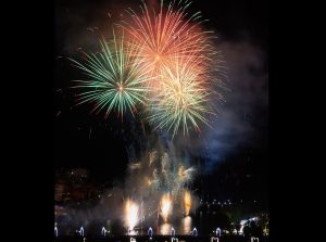 Festa de Mirandela durante a noite