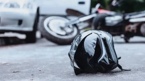 Chaves: Dois feridos após colisão entre motociclo e viatura ligeira